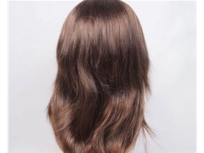 女生經常長白頭發，補發公司來和你講解決辦法